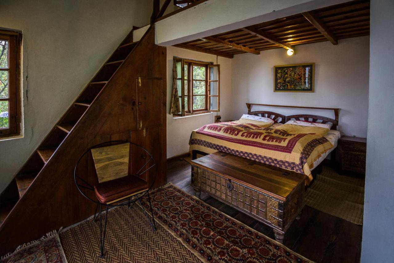 Jungle Lore Birding Lodge Nainital Eksteriør billede